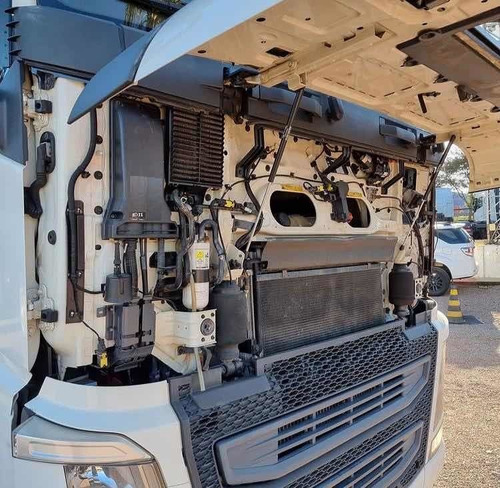 Imagem 3 de 9 de Volvo Fh 460
