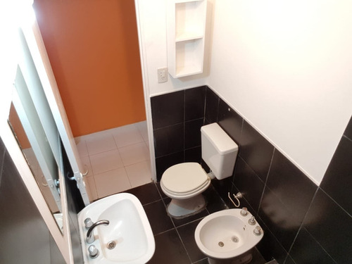 Inversores! Propiedad Con 10 Departamentos En Venta!