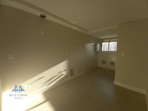 Imagem 6 de 30 de Apartamento Com 03 Suítes, 03 Vagas De Garagem À Venda Por R$ 1.800.000 - Centro - Florianópolis/sc - Ap3043
