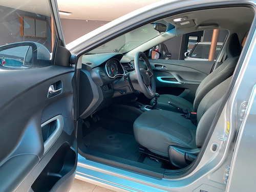 Imagen 6 de 13 de Chevrolet Aveo Lt Std 2018
