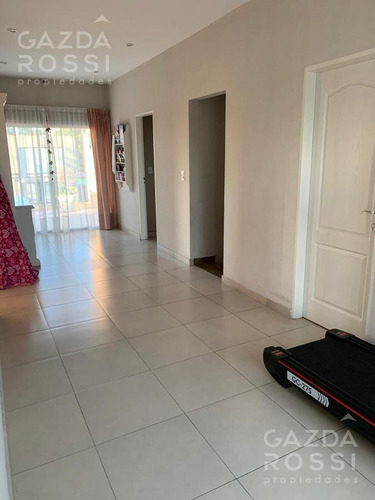 Imagen 15 de 30 de Casa - Brisas De Adrogué