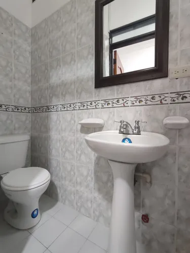 Casa En Arriendo En Via Club Tennis. Cod A30262