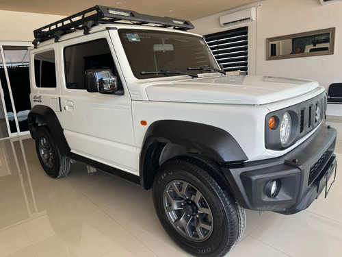 Suzuki Jimny 1.5 Glx At