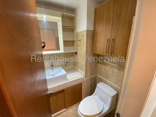 Apartamento En Alquiler En El Rosal