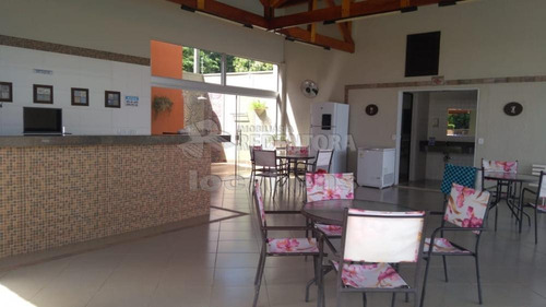 Imagem 3 de 9 de Apartamentos - Ref: V13634