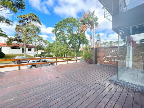 Imagen 10 de 14 de Locales - Alquiler Anual - Punta Del Este - Av. Roosevelt - Ref:4336192