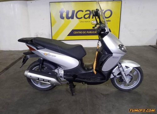 Imagen 1 de 9 de Benelli Caffenevo