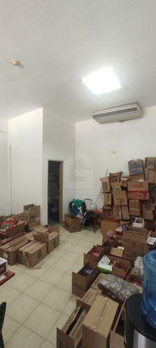 Imagen 2 de 6 de Local En Centro Comercial Paseo Paraparal (gll-174)