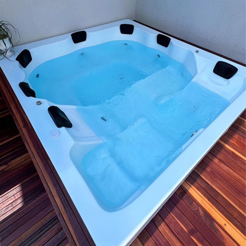 Spa 7 Lugares Completo Com Aquecedor, Cromoterapia E Ozônio