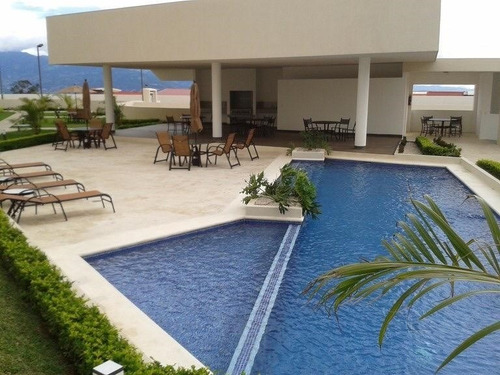 Imagen 6 de 15 de Hermoso Apartamento En Heredia