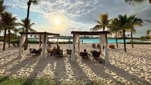 Lote En Venta En El Nido Barrio De Surf