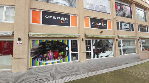 Codigo 3002 - Pinamar - Local - Paseo El Agora