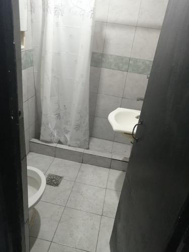 Casa En Venta - 1 Dormitorio 5 Baños - 212mts2 - Ensenada