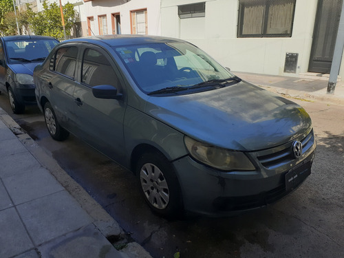 Volkswagen Voyage 1.6 Comfortline 101cv