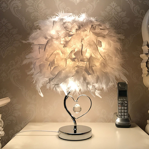 Lámpara De Mesa Dormitorio Noche Decorativa Lámpara Plumas