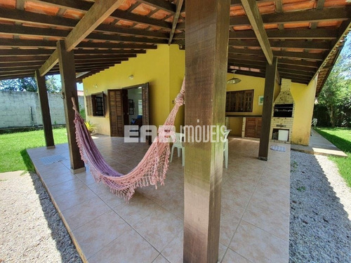 Imagem 4 de 25 de Casa Em Frente À Área Verde, Para Locação De Temporada, A Poucos Metros Da Praia De Itamambuca - Ceh - 68880490