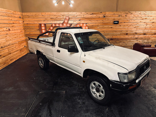 Toyota Hilux 3.0 D/cab 4x2 D Dx
