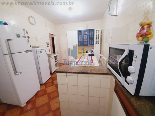 Imagem 6 de 14 de Casa Na Viela Do Parque Santo Antônio Jacareí Inteira Reformada 3 Dorm - 876