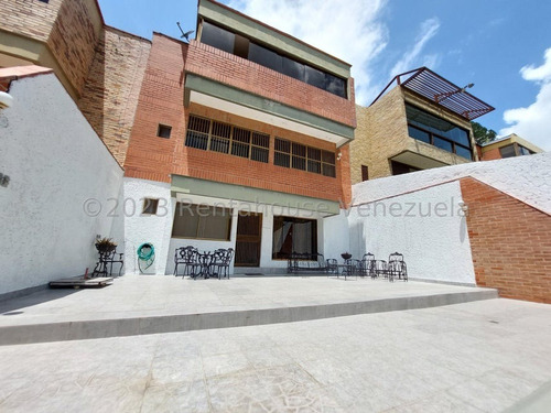 Fina Barro Vende Casa En La Tahona 24-7963 Yf