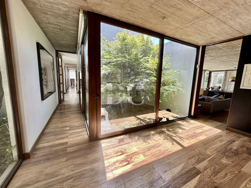 Casa En Venta De 3 Dorm.piedra Roja,chicureo,colina