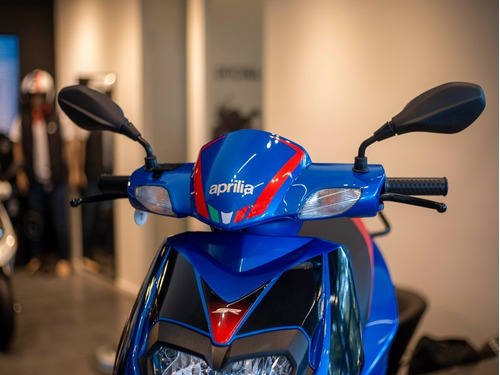 Imagen 10 de 25 de Aprilia Sr 160 Azul Reserva Disponible