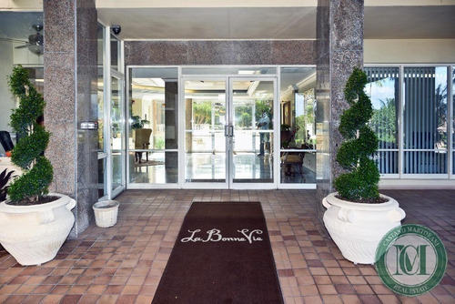 Imagem 22 de 30 de Apartamento A Venda Em Miami(palm Beach) - Ap00131 - 34189986
