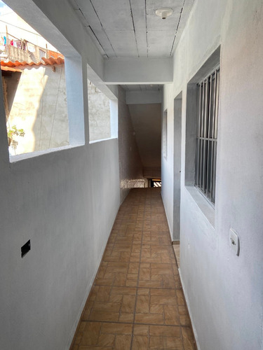 Imagem 13 de 14 de Casa Para Renda - Ótimo Investimento/renda 8.000 Mês