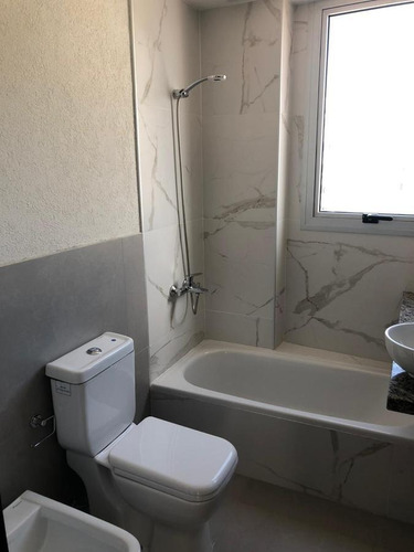 Imagen 20 de 28 de Departamento - Almagro