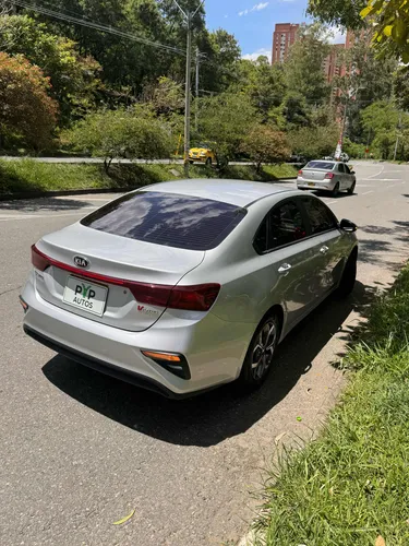 Kia CERATO PRO 1.6l