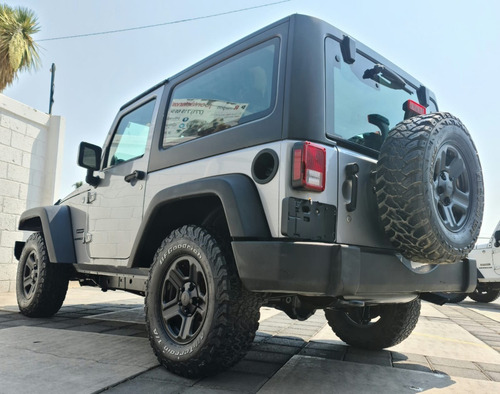 Jeep Wrangler 2013