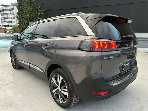 Peugeot 5008 Allure Pack 7 Pasajeros Aut 2023