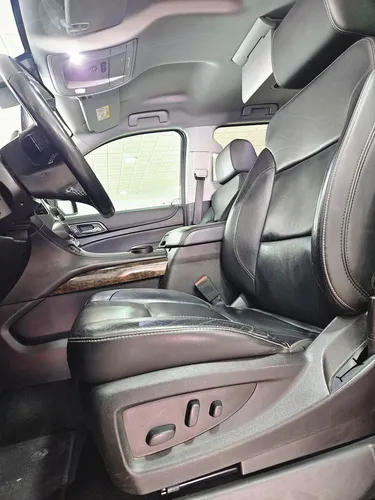 Chevrolet Suburban 5.3 V8 LT Piel 2 Fila Asientos At (B)