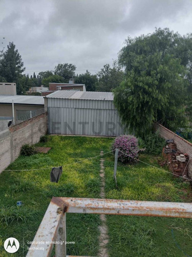 Venta De Casa De 4 Dormitorios En Esperanza, Santa Fe.
