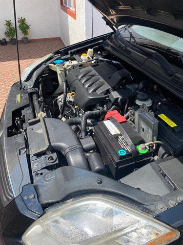 Nissan Sentra 2.0 Emotion Ee Cvt