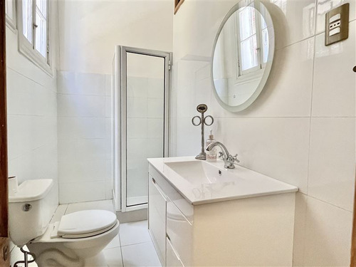 Casa En Venta De 6 Dorm. En Valparaíso