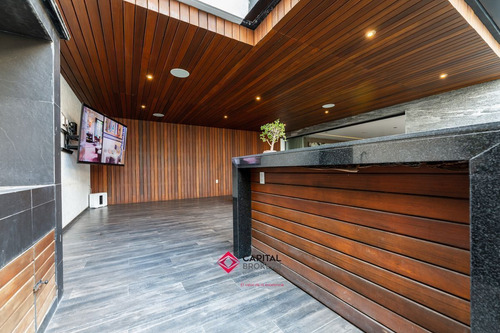 Casa De Lujo Con Alberca En Venta En Villa Verona
