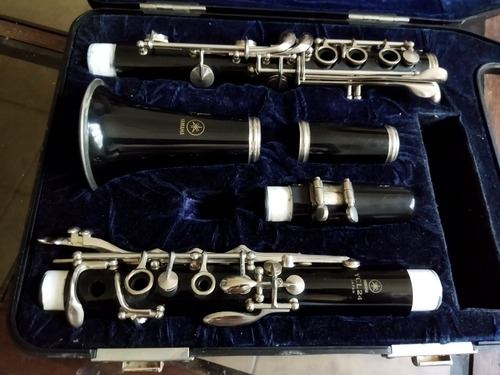 Imagen 1 de 5 de Clarinete Yamaha Usado En Óptimo Estado