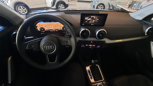 Imagen 12 de 25 de Audi Q2 0km 2023 2021 35 Tfsi 150cv Audibsas Automatico 2022