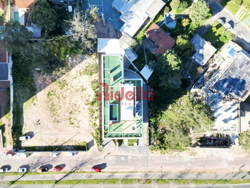 Venta De Apartamento De 2 Dormitorios En Maldonado