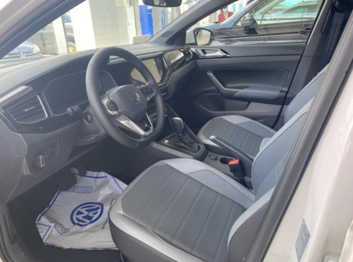 Imagen 8 de 9 de Volkswagen Nivus Highline 2022 Motor 1.000 Turbo Blanca
