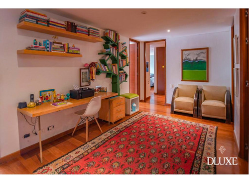 Venta, Apartamento En Torres De Llorente, 3 Habitaciones.