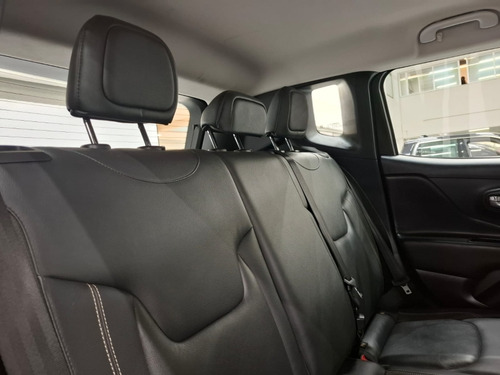 Jeep Renegade 1.8 16V FLEX LIMITED 4P AUTOMÁTICO