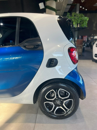 Imagen 18 de 21 de Smart Fortwo 1.0 City