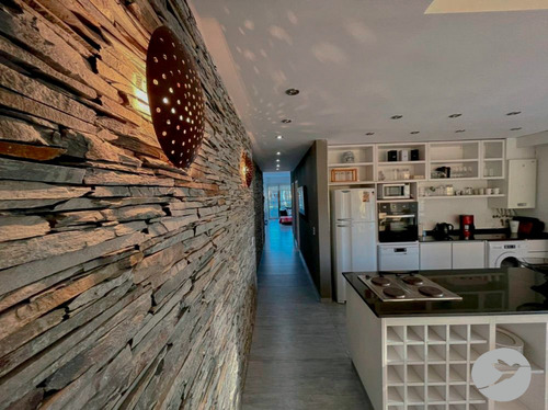 Imagen 6 de 21 de Departamento En Venta En Pinamar.