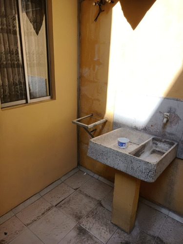 Acogedora Casa Excelente Oporunidad Privada Gijón Villa Del Real Tecámac Edo. México México Gj-rl A