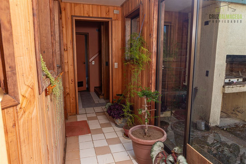 Casa En Venta De 6 Dorm. En Parrque Ivian I, Puerto Varas