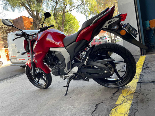 Imagen 10 de 17 de Yamaha Fz Fi 150 2019