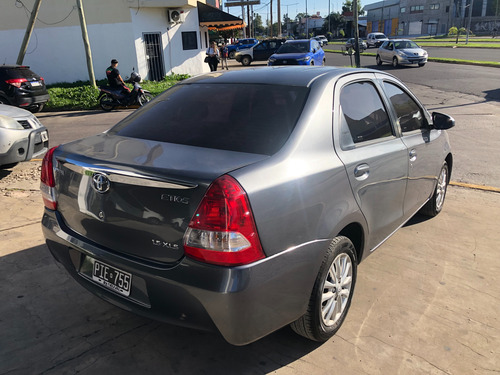Toyota Etios 1.5 Sedan Xls