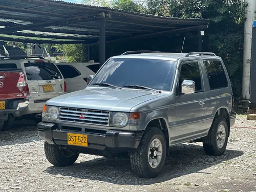 Mitsubichi Montero 2.4 2006