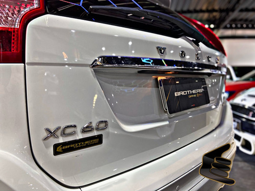 Imagen 5 de 21 de Volvo Xc60 Momentum